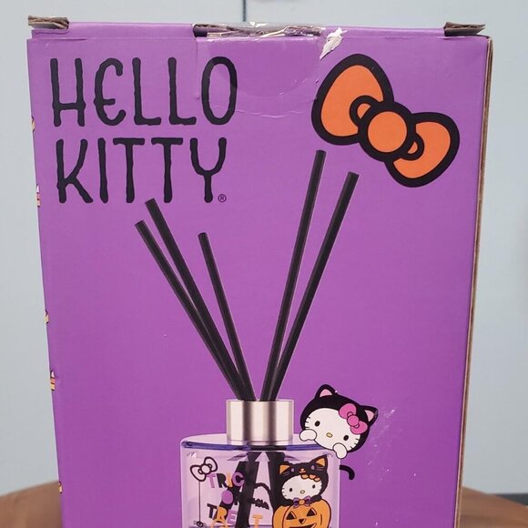 Hello Kitty Reed Diffuser Vanilla - Picture 2 of 5